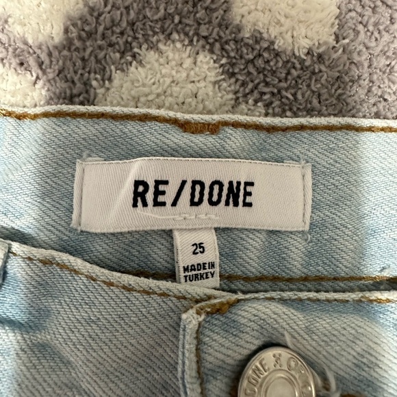 RE/DONE 90’s High Rise Loose Jeans, Size 25 (v) - Picture 5 of 8